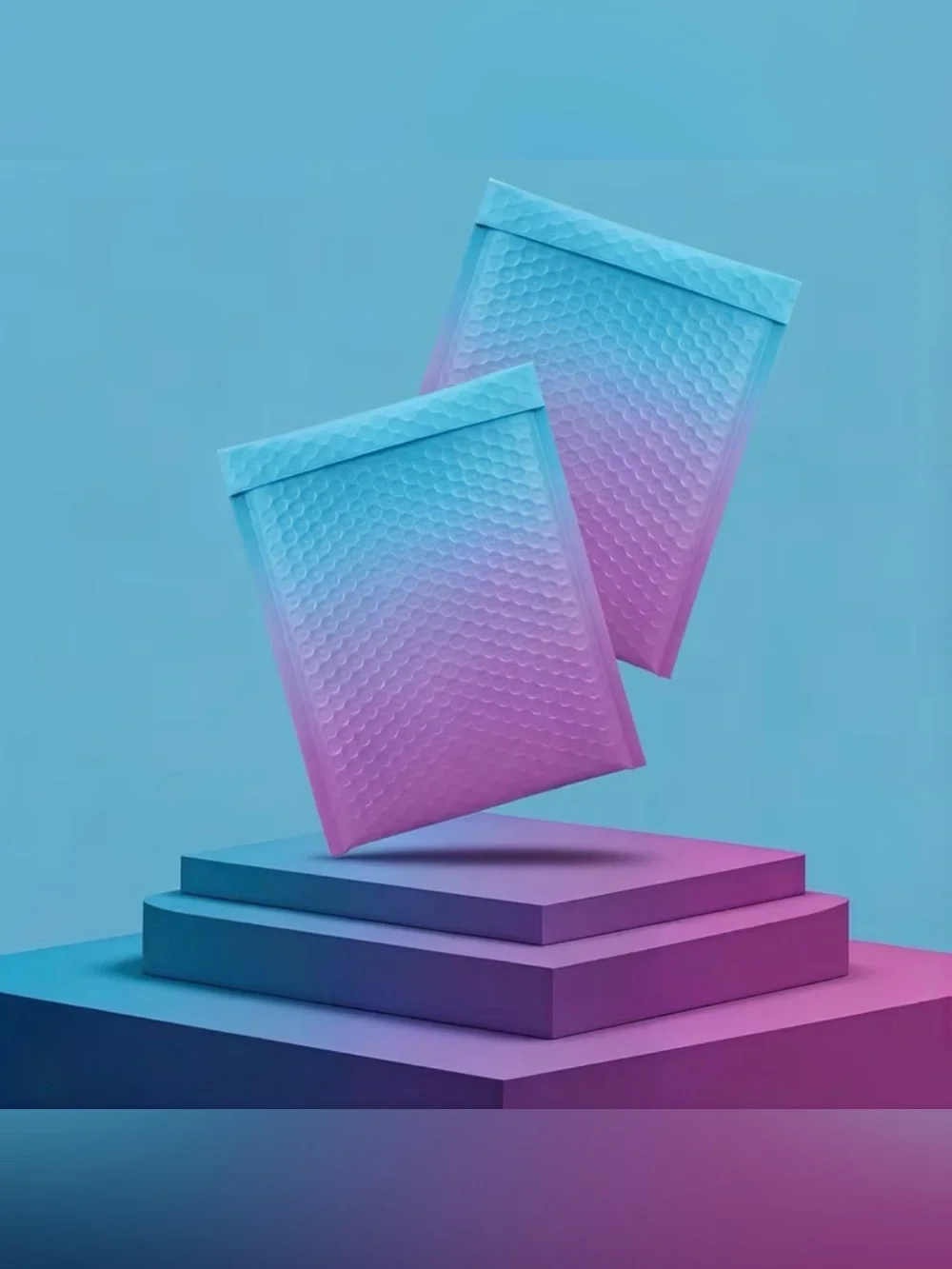 Iridescent Blue to Purple Ombre Bubble Mailers - Pack of 10